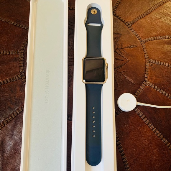 apple watch series 1 pre owned